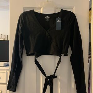 Hollister Black Cropped Long Sleeve